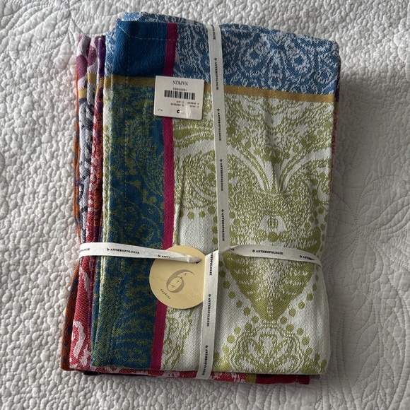 Set of 6 napkins NWT - Picture 1 of 1